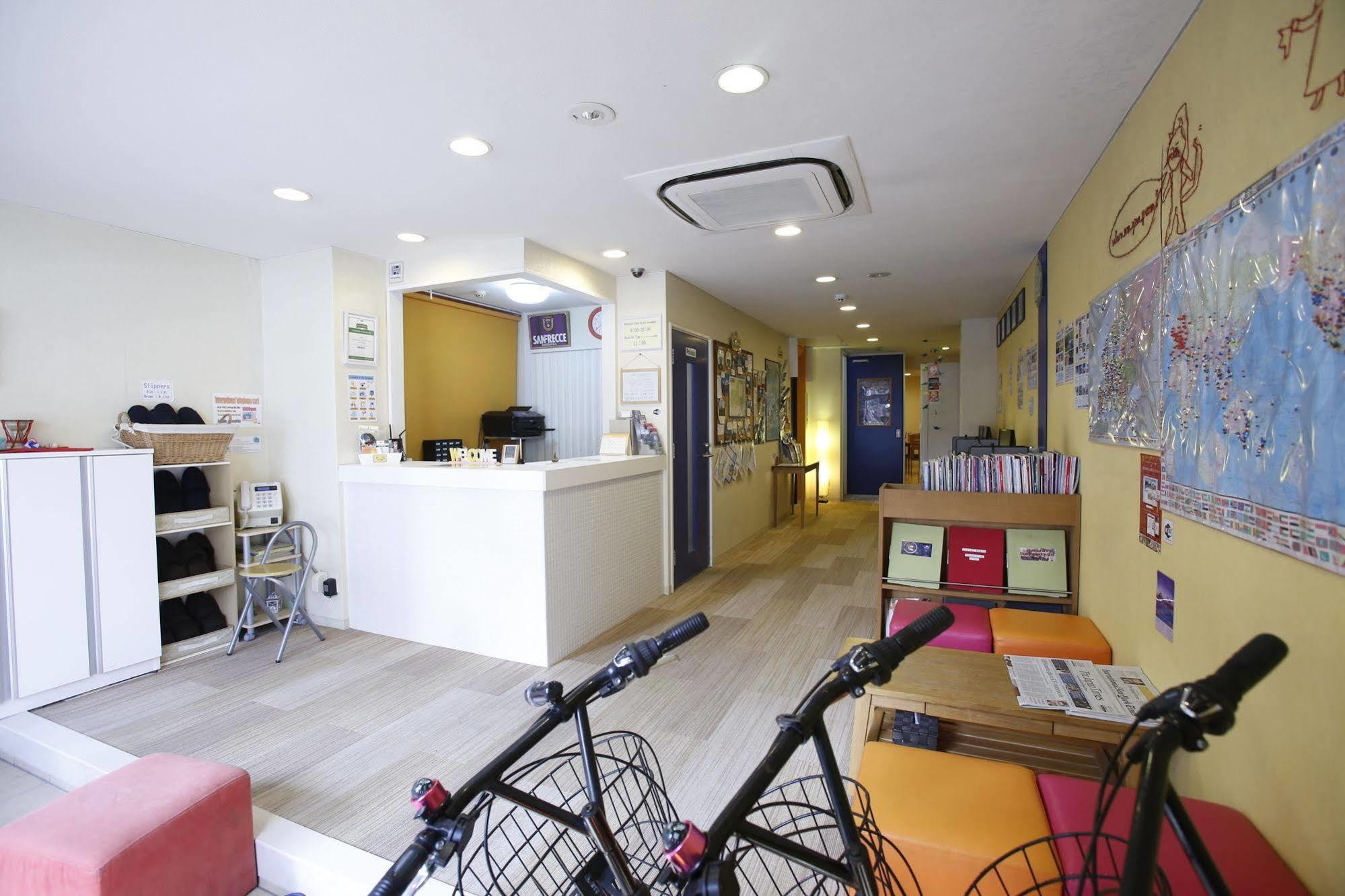 K'S House Hiroshima - Travelers Hostel Экстерьер фото